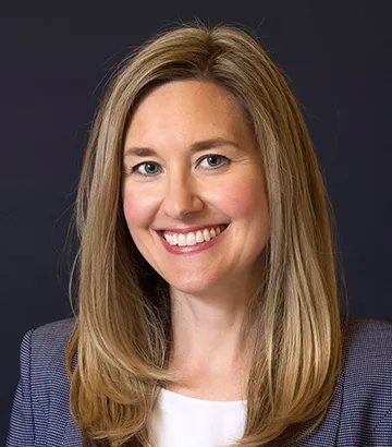 Amanda Girth smiling portrait